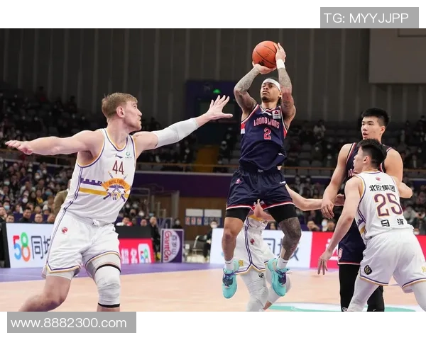 广州篮球队在精英赛中的战术意识与团队配合分析